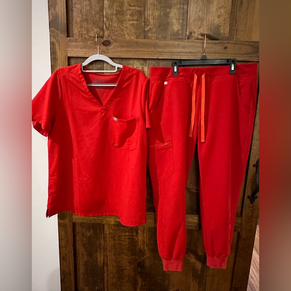 Figs Scrub Set (red) Large / Large Petite